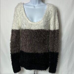 2b Bebe women’s size large black brown cream fuzzy long sleeve pullover sweater